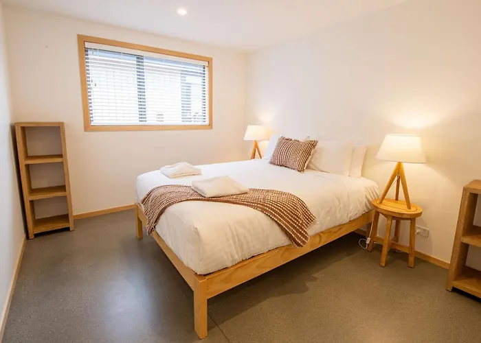 Sunny & Spacious On Scurr Terrace Vakantiehuis Wanaka